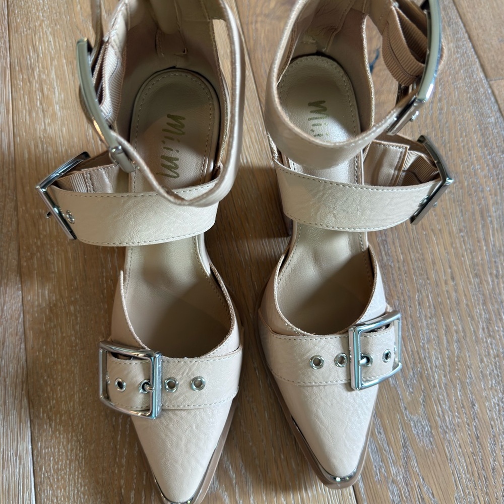 Mi.iM Beige Buckle Block Heel Women's Shoes - Picture 6 of 7